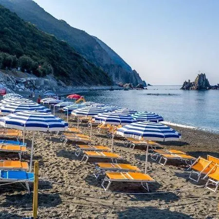 Le Gemme Con Parcheggio E Giardino Alojamento de Acomodação e Pequeno-almoço 3*