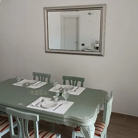 Le Gemme Con Parcheggio E Giardino Alojamento de Acomodação e Pequeno-almoço Casarza Ligure