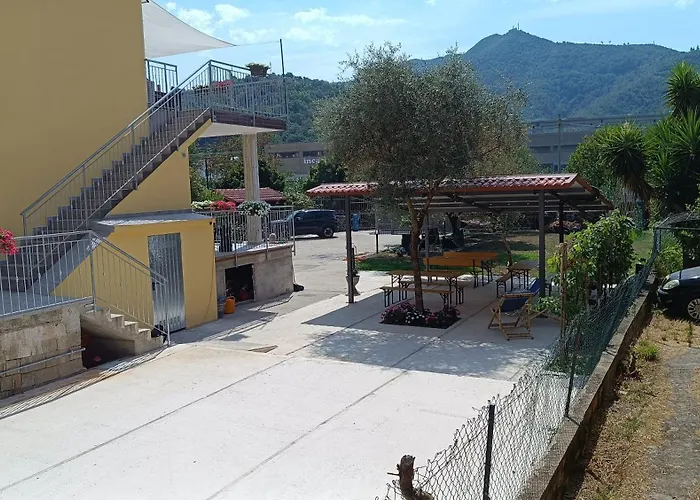 Le Gemme Con Parcheggio E Giardino 3* Casarza Ligure