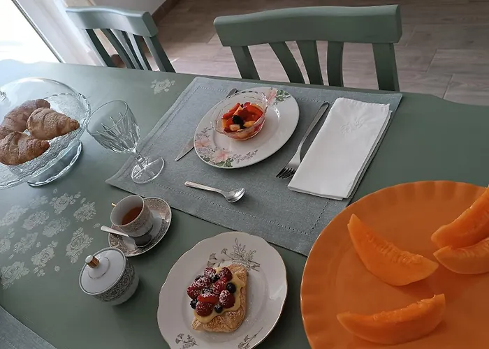 Bed & Breakfast Le Gemme Con Parcheggio E Giardino