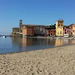 Le Gemme Con Parcheggio E Giardino Casarza Ligure