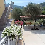 Le Gemme Con Parcheggio E Giardino Casarza Ligure