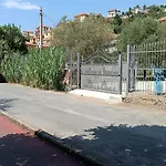 Alojamento de Acomodação e Pequeno-almoço Le Gemme Con Parcheggio E Giardino Casarza Ligure