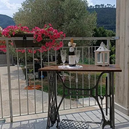 Le Gemme Con Parcheggio E Giardino 3* Casarza Ligure