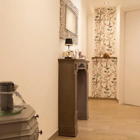 Le Gemme Con Parcheggio E Giardino