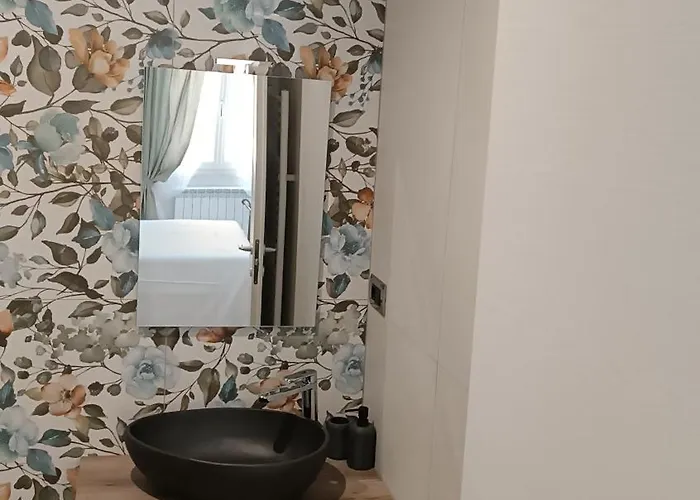 Le Gemme Con Parcheggio E Giardino