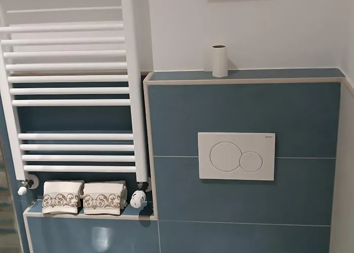 Le Gemme Con Parcheggio E Giardino 3*