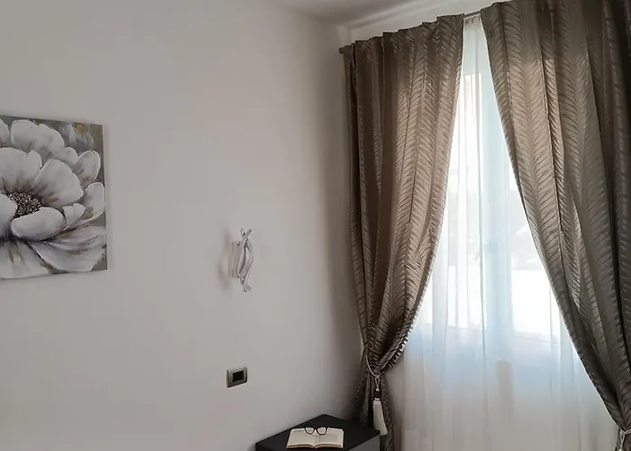 Oda ve Kahvaltı Le Gemme Con Parcheggio E Giardino